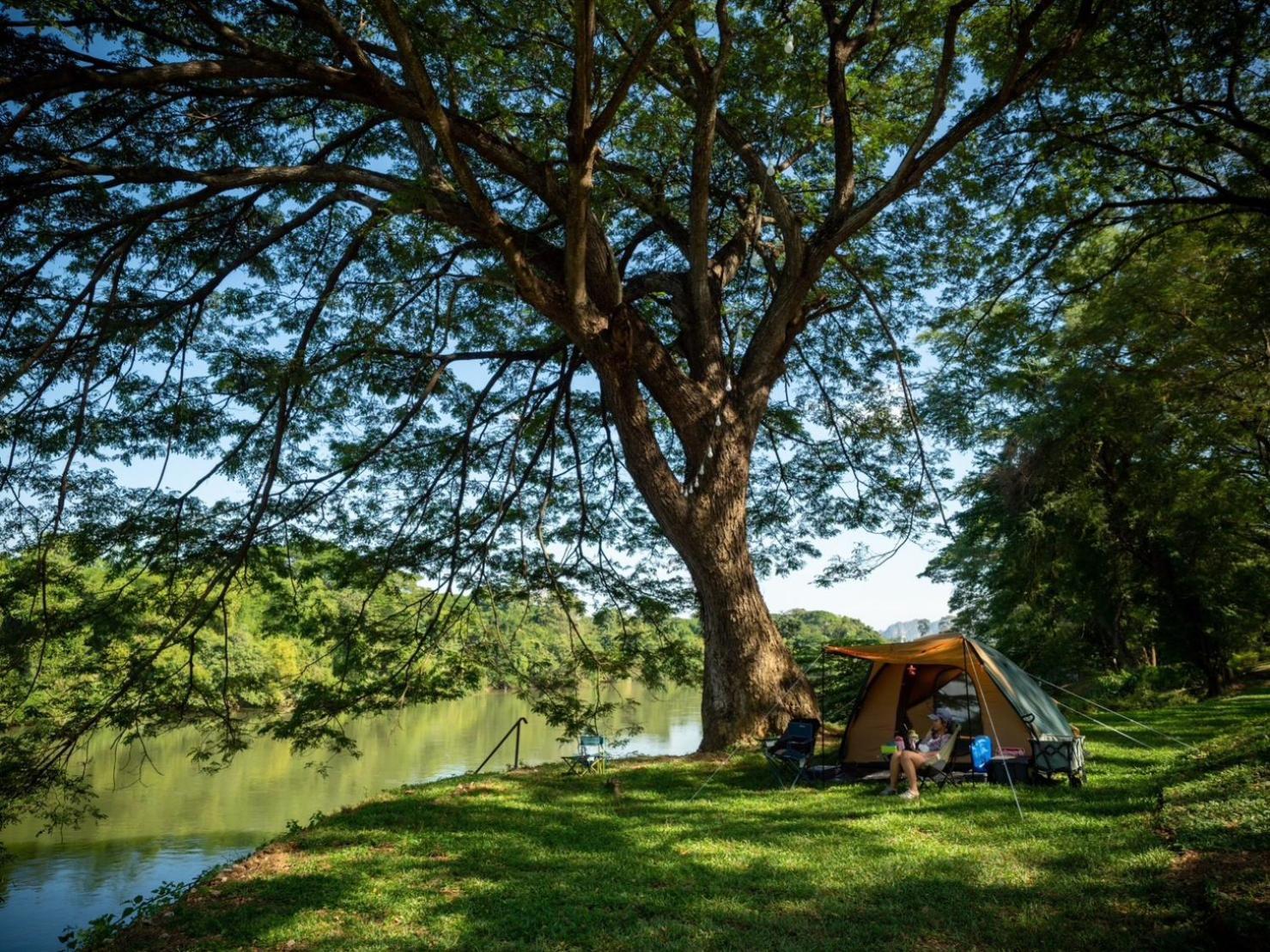 The Legacy River Kwai Resort Kanchanaburi Exterior photo