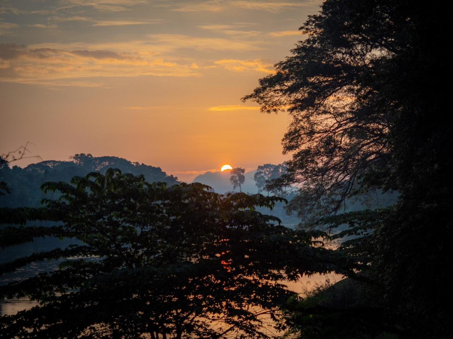 The Legacy River Kwai Resort Kanchanaburi Exterior photo